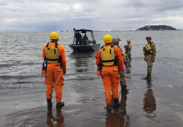 Encuentran cuerpo de joven que cayó al mar en el tramo marino de Cinta Costera 