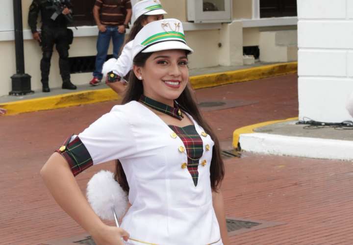 Panamá celebra con desfiles en toda la geografía nacional