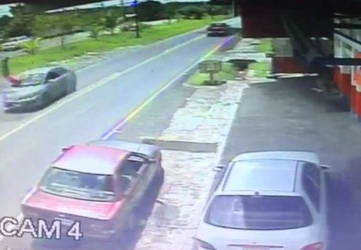 Panameño voló en accidente de tránsito, pero vivió (Video) 