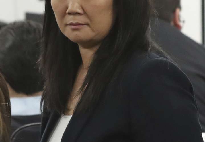 Keiko Fujimori apoya a su defensora legal 