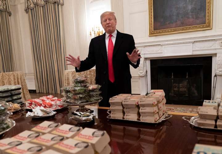 Trump ofrece Burger King y McDonald’s