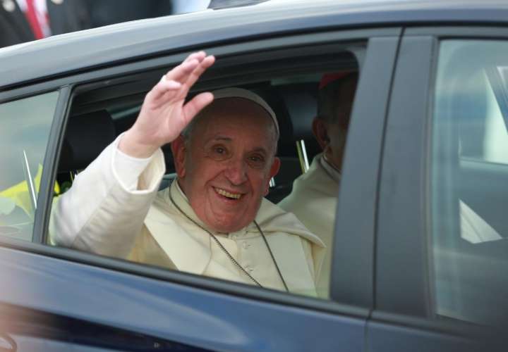 Emoción, felicidad y mucha fe, por la llegada del Papa Francisco