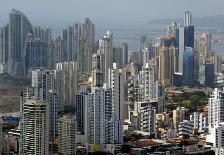 Panamá calcula un crecimiento económico del 4,2 % en 2018
