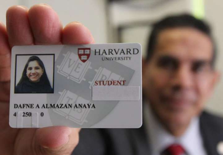 Una mexicana superdotada, es la primera menor en acceder a Harvard en 100 años