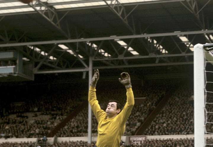 Banks fue uno de los integrantes de la selección inglesa que se hizo con la Copa del Mundo de 1966. Foto: AP