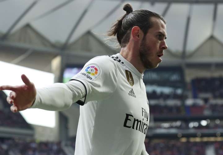 Bale dio la impresión de haber hecho un corte de mangas. Foto: AP