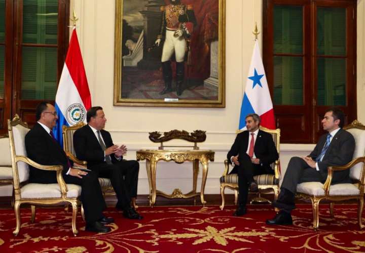 Presidente Varela sostiene reunión con su homólogo paraguayo