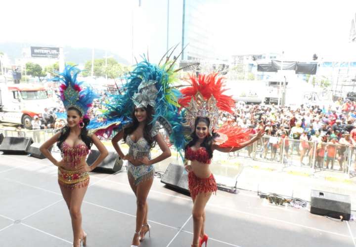 Sábado de Carnaval en la Cinta Costera dedicado a los niños