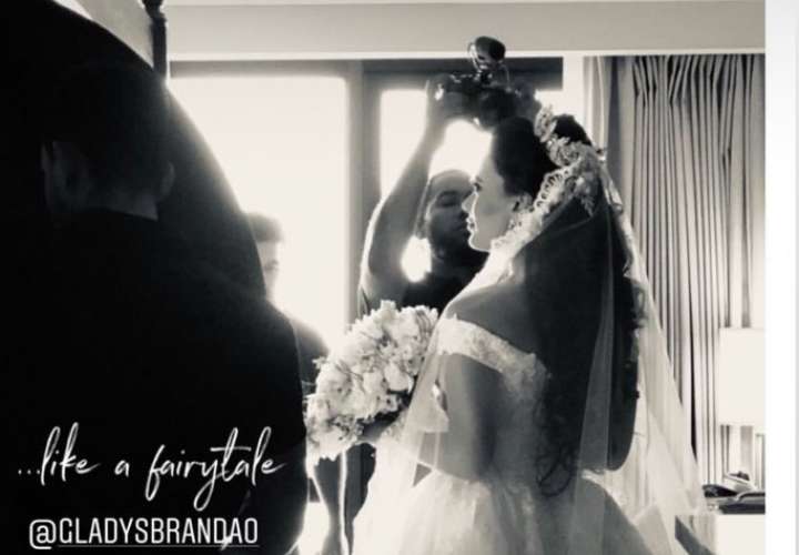¡Felicidades a los novios! Gladys Brandao se casó con Ernesto Herrera