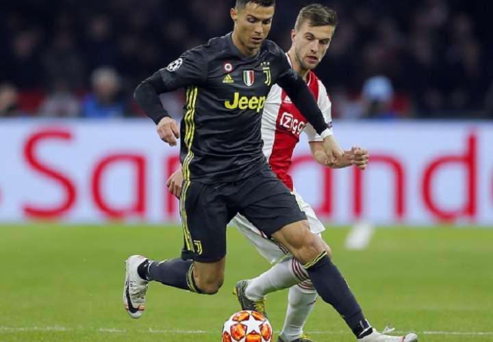 El holandés dijo que la Juventus tiene un &quot;estilo de juego&quot; distinto con respecto al Real. Foto: AP