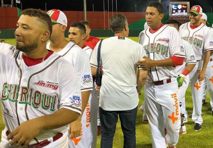 La novena de Chiriquí enfrentará en la final a Panamá Metro a partir de este sábado. Foto: Fedebeis