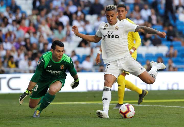 Mariano Díaz anotó dos goles en el triunfo del Real Madrid. Foto: EFE
