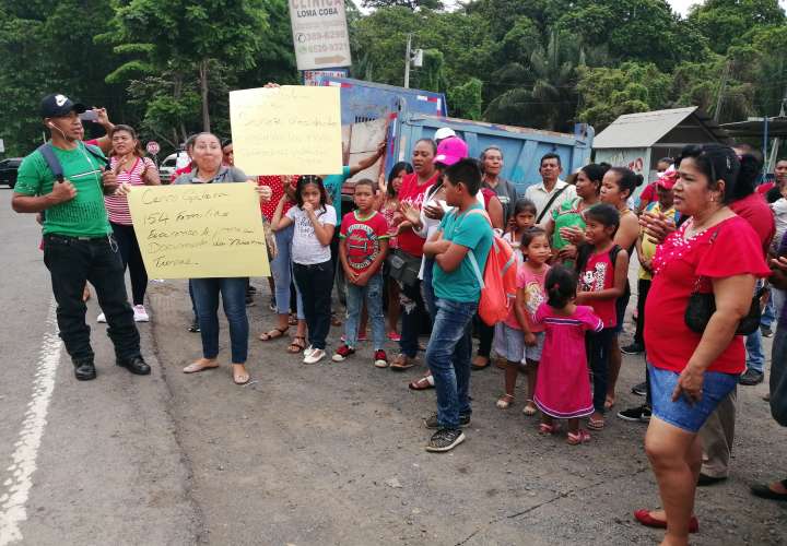 Familias de Arraiján exigen a Gobierno cumplir promesa de reubicación
