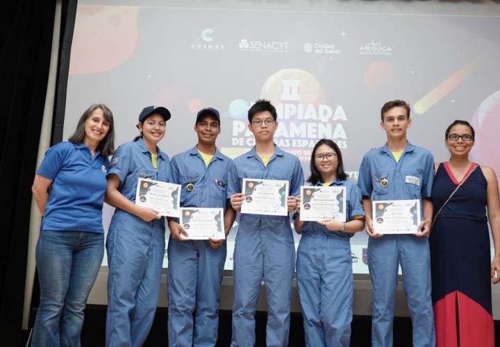 Cinco jóvenes representarán a Panamá en próximas Olimpiadas Espaciales en México