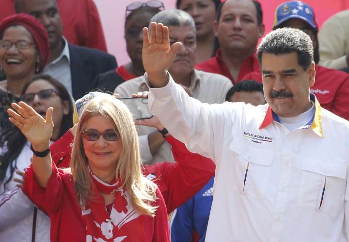 Nicolás Maduro propone adelantar legislativas