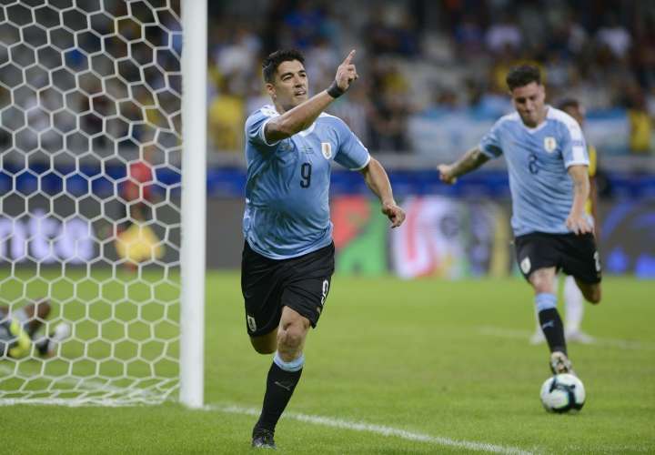 Equipo de Uruguay golea a Ecuador y confirma que es candidato al título 
