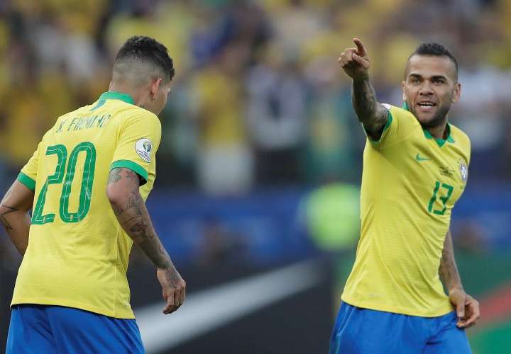 Brasil se juega su boleto a semifinales de la Copa