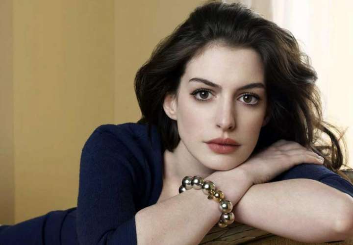 Anne Hathaway pasó por un calvario para quedar embarazada