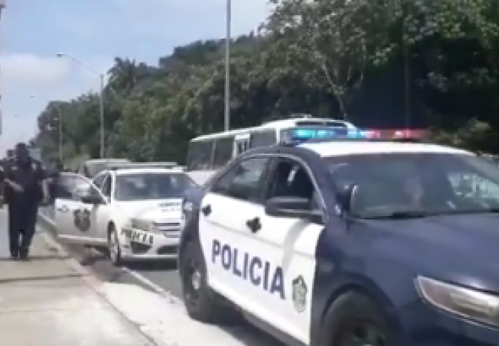 Balacera en avenida de Los Mártires deja saldo de un herido [Video]
