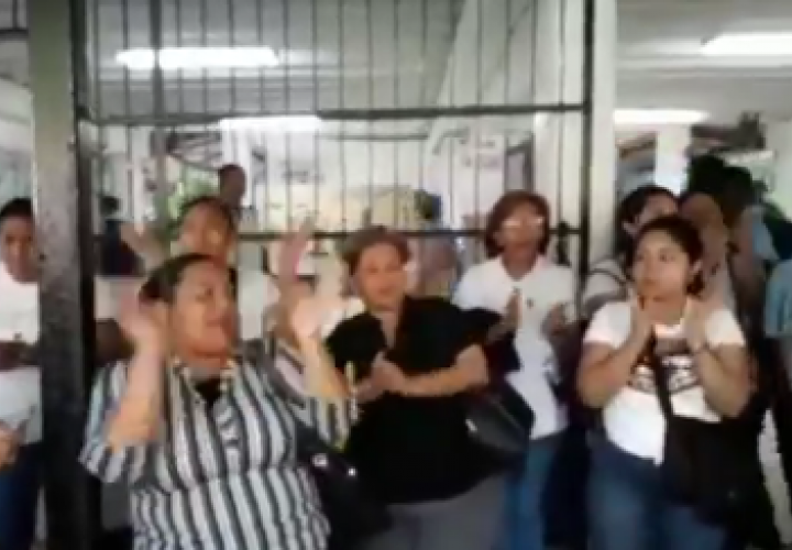 No quieran a docente en el Instituto Comercial Panamá [Video]