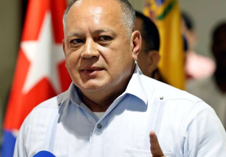 Cabello niega que Rafael Correa esté en Caracas