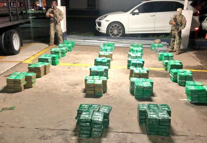 Confiscan más de 2,000 paquetes de droga en Costa Arriba de Colón