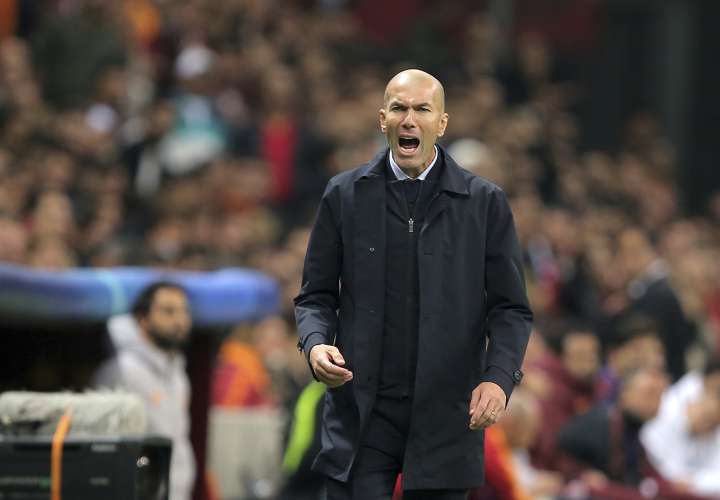 El Clásico le llegará al equipo de Zidane en una semana exigente por rivales. Foto: AP