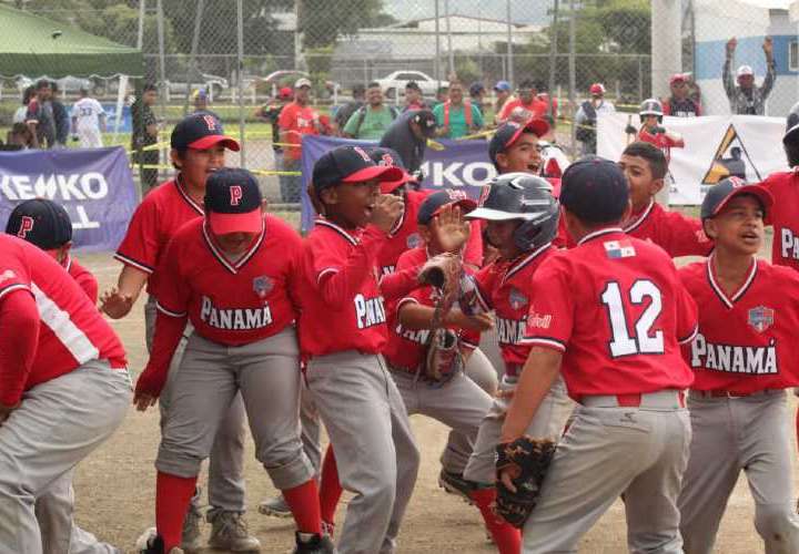 La U10 de Panamá da otra paliza y hoy va por triunfo clave