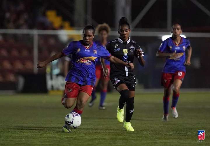 La Liga Femenina de Fútbol entra en los cuartos de final