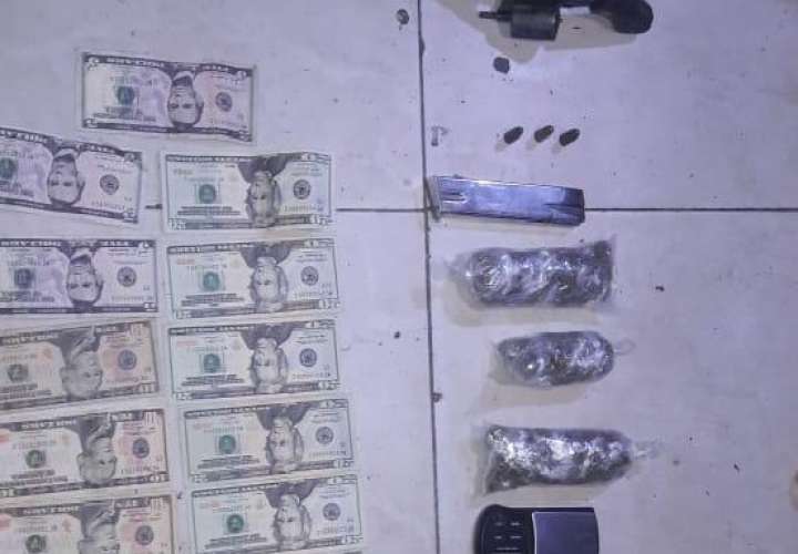 Descubren droga, arma y dinero en viejo caserón en la ciudad de Colón