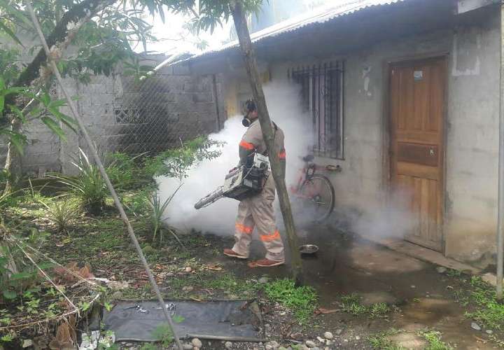 Persiste riesgo de contagio de dengue
