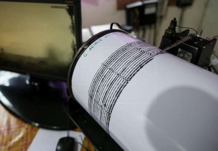 Terremoto de 6,8 grados de magnitud sacude la capital chilena