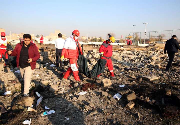 Accidente de avión ucraniano causa muchas especulaciones en Medio Oriente