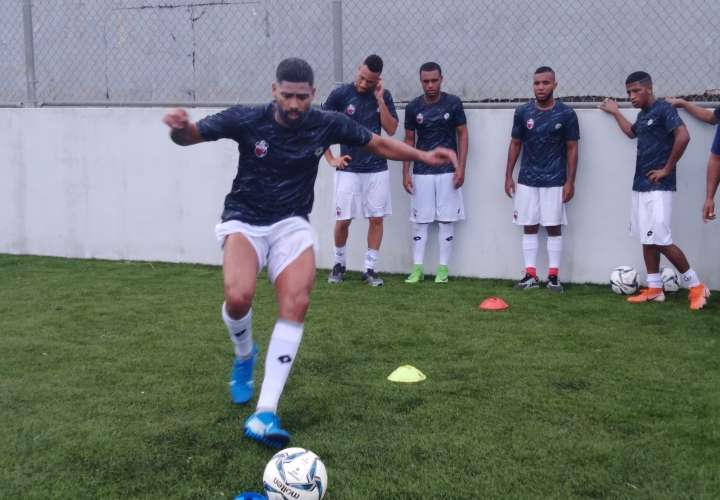 Buscarán levantar la Liga Panameña de Fútbol