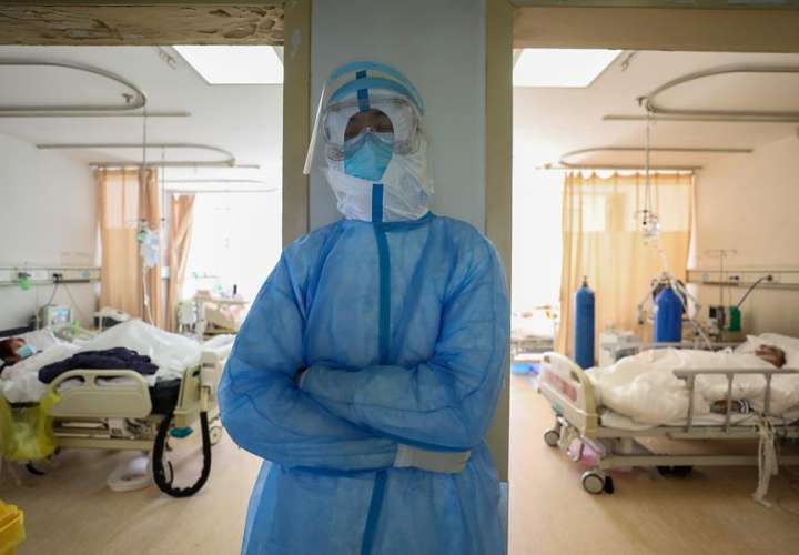 China amplía cuarentena en Hubei en nuevo intento para contener el coronavirus