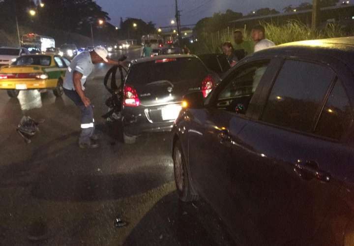 Cuatro heridos en accidente de tránsito en Colón 