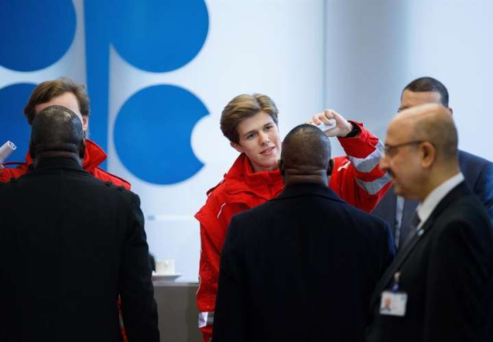 El veto de Rusia al recorte de la OPEP hunde los precios del petróleo
