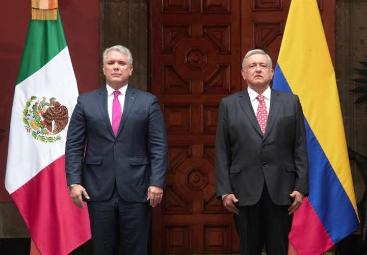 López Obrador y Duque abordan cooperación turística y lucha contra el narco