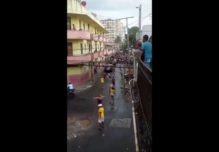 Asesinan a Romel González en calle 19 El Chorrillo, se prendió el barrio (Video)