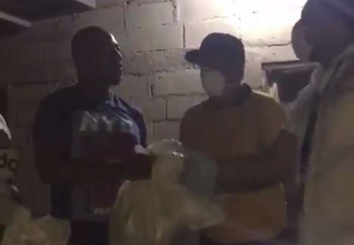 Residentes de Nuevo Chagres son los primeros en recibir bolsas de alimentos 