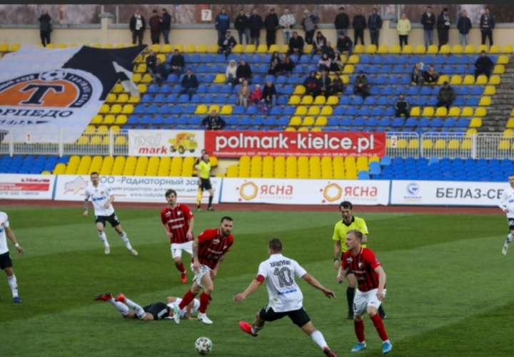Imagen de un partido de la Liga bielorrusa. /AP