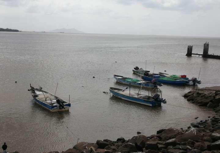 Piratas sueltan balas a pescadores de Panamá Oeste 