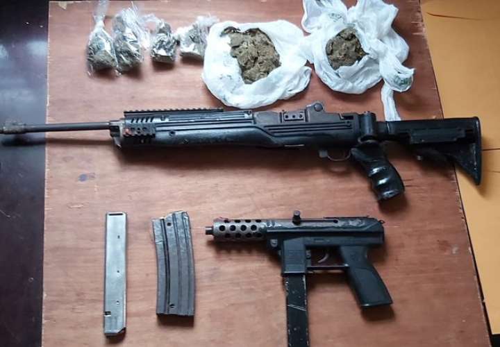 Armas, drogas y 4 detenidos en Arraiján [Video]