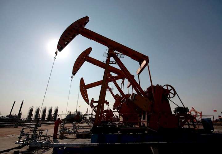 El  petróleo de Texas se dispara un 19,7% por tensiones en Oriente Medio 