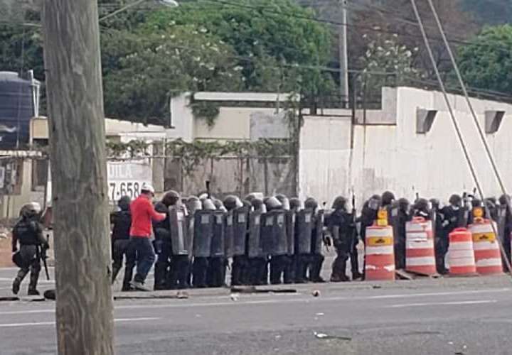 43 detenidos en protesta enfrenta audiencia en el SPA de Panamá Oeste