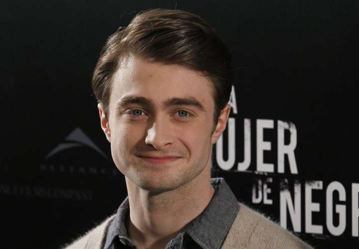 Daniel Radcliffe responde a polémicos comentarios de JK Rowling sobre género