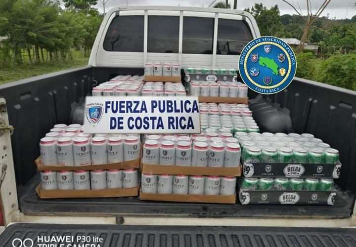 Sigue el contrabando de licor en la frontera de Paso Canoas