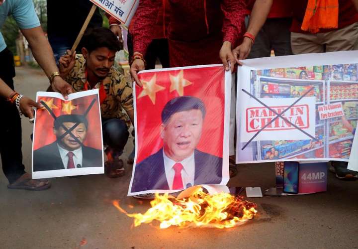 India y China buscan salida dialogada a la peor crisis fronteriza en 45 años