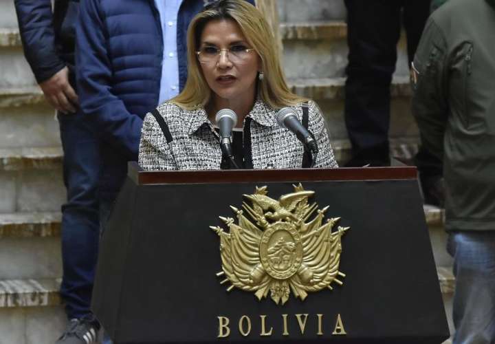 Presidenta interina de Bolivia y Diosdado Cabello de Venezuela tienen Covid-19