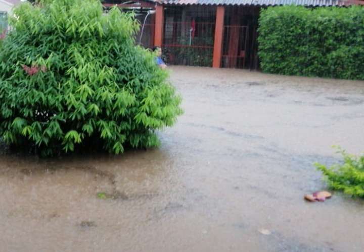 Sinaproc evalúa daños y afectaciones en 64 viviendas por lluvias en Panamá Oeste